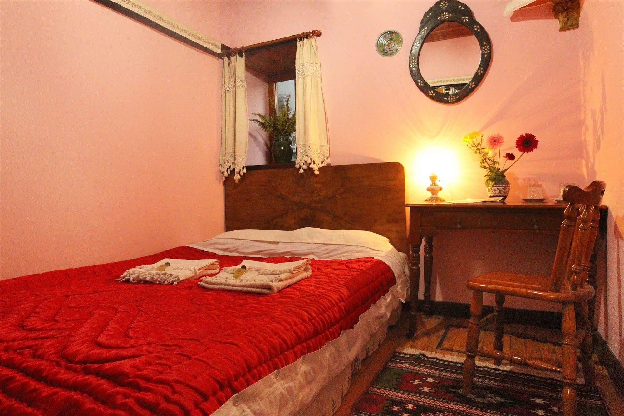 Hotel Sirince Evleri Сельчук Экстерьер фото